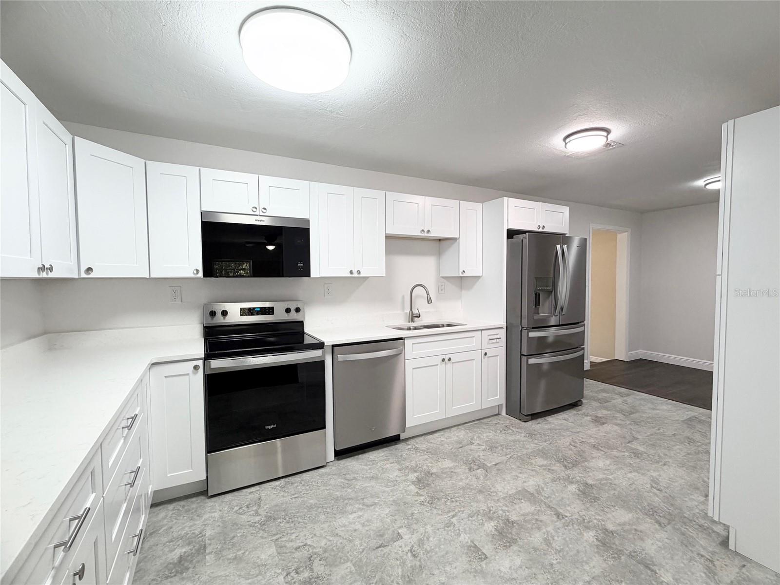 Image 18 of 56 For 14250 75th Avenue