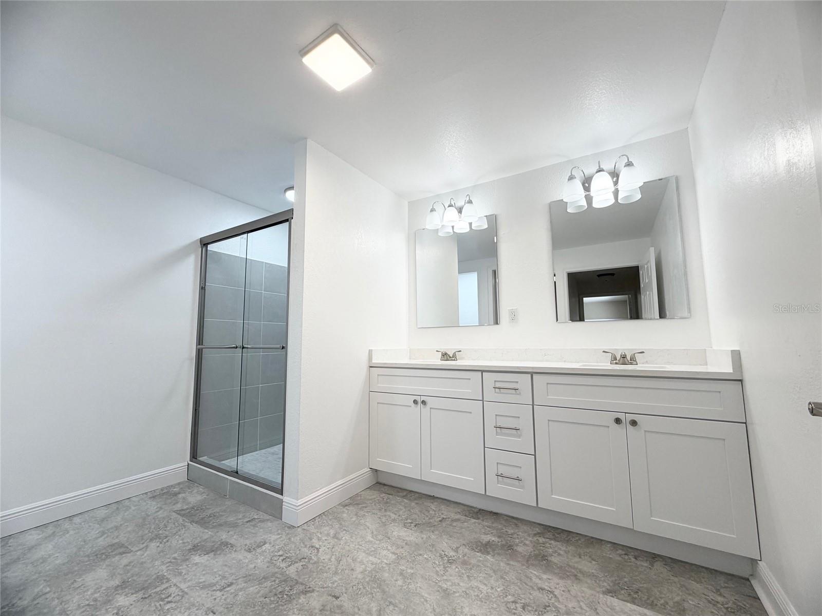 Image 39 of 56 For 14250 75th Avenue