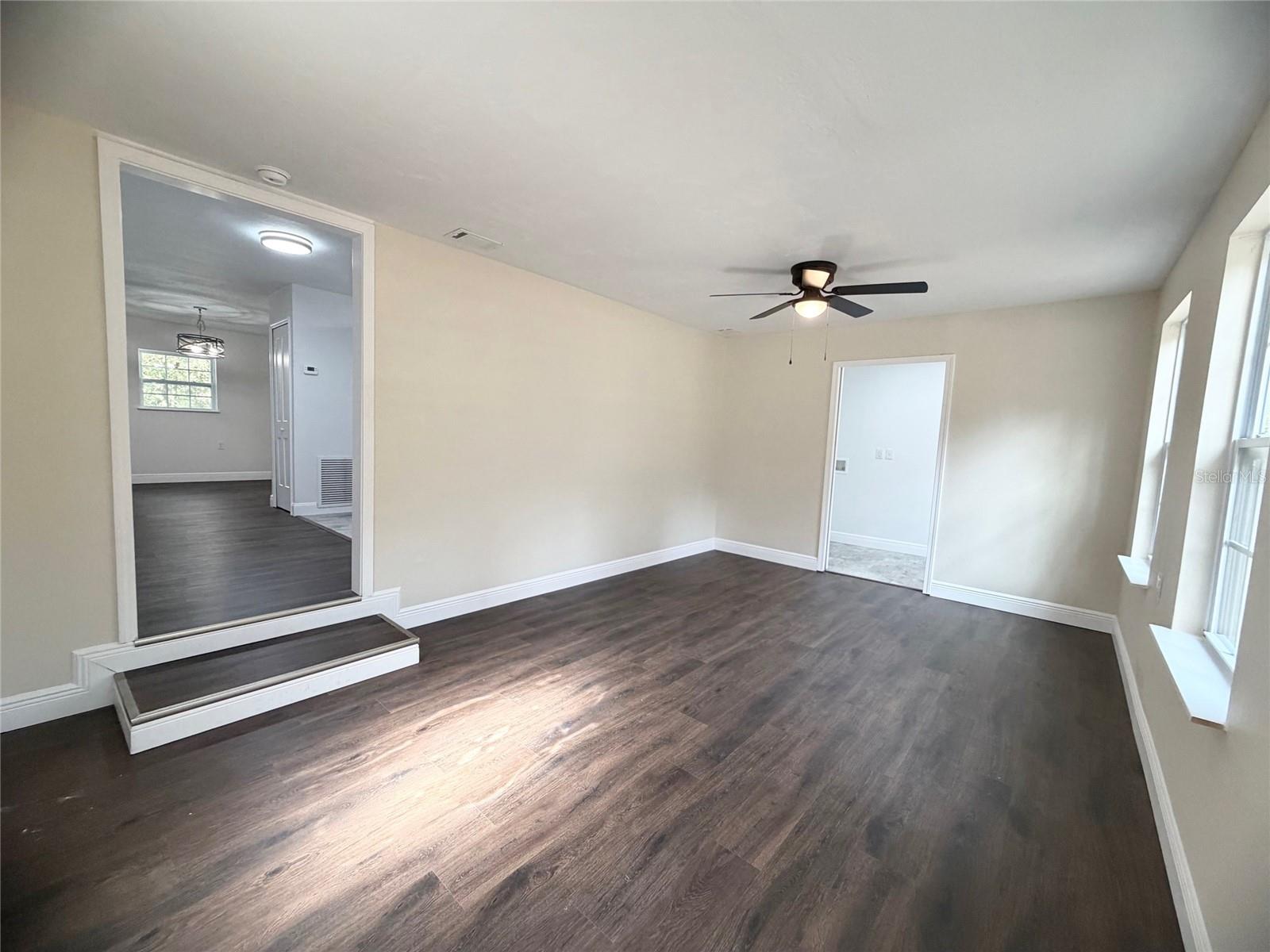 Image 9 of 56 For 14250 75th Avenue