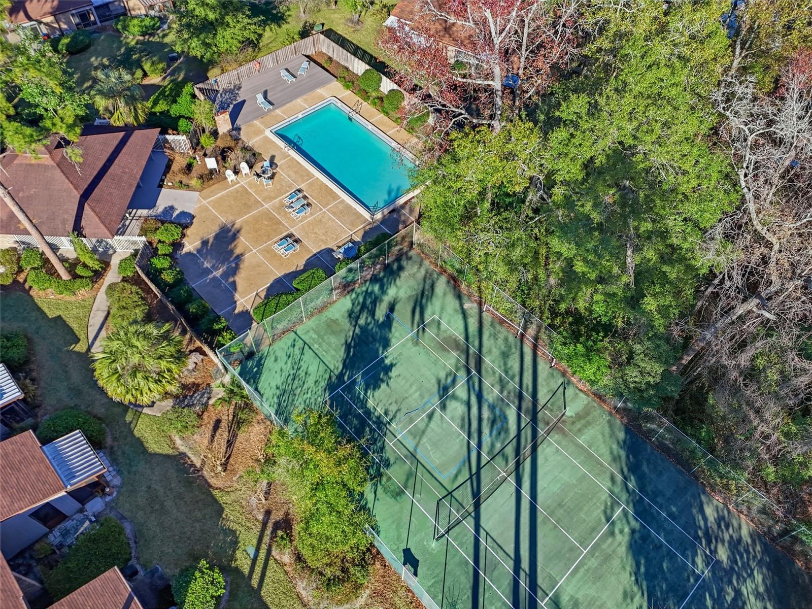 Image 20 of 23 For 3952 27th Lane