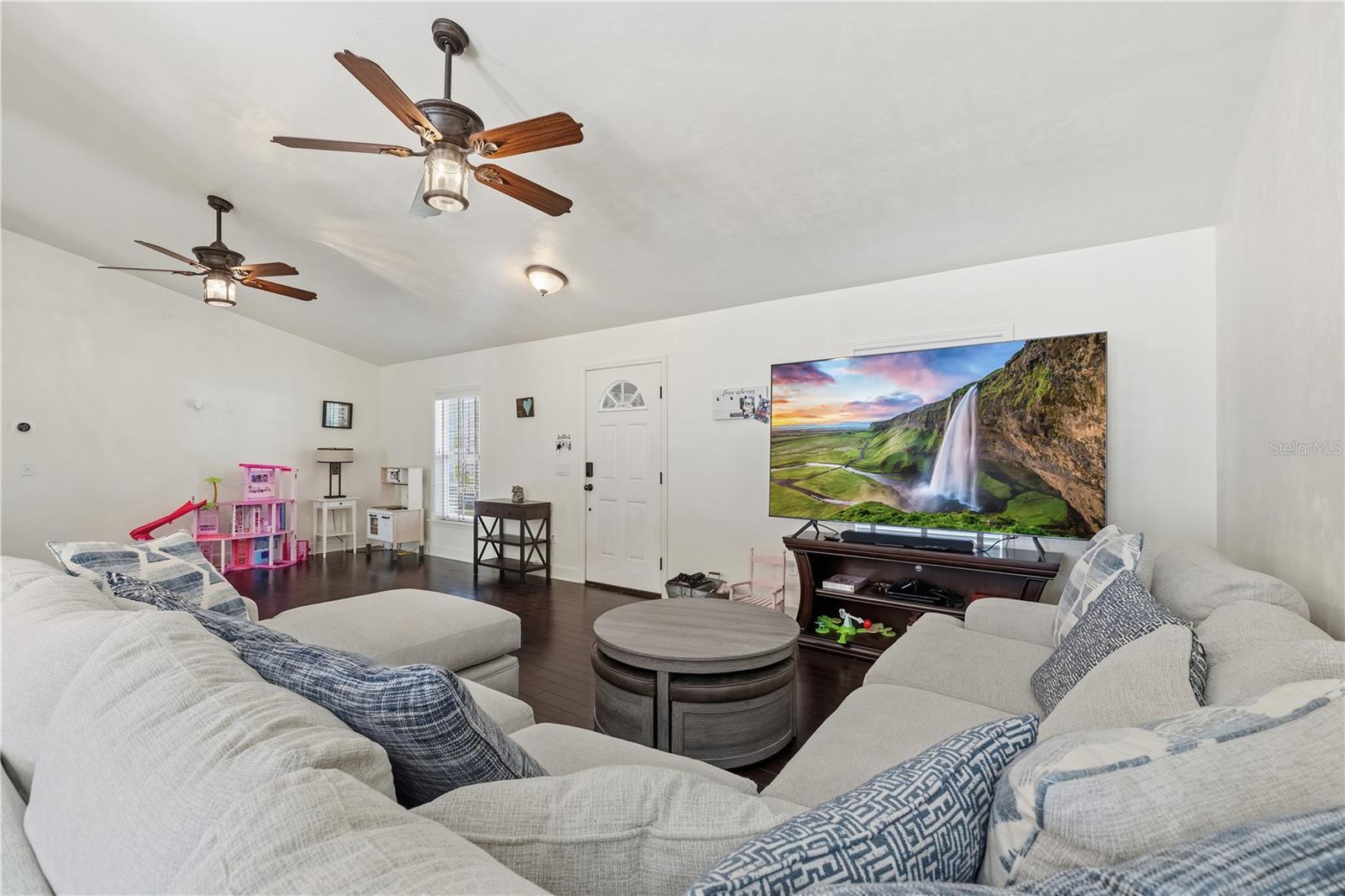 Image 18 of 32 For 3353 71st Avenue