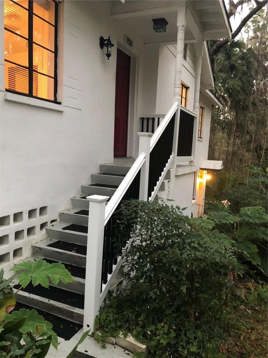 Image 2 of 12 For 920 20th Street