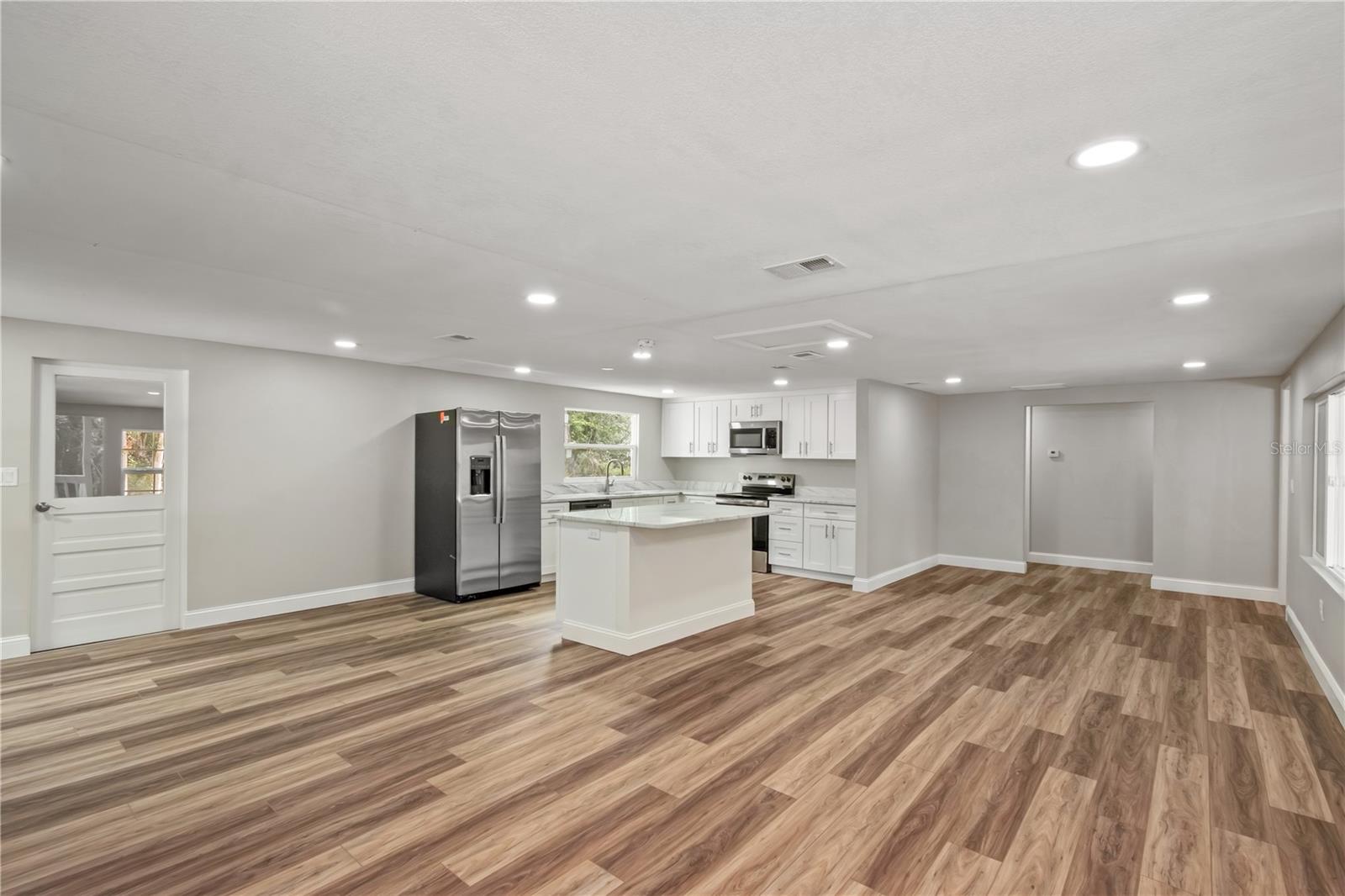 Image 11 of 43 For 674 State Road 21