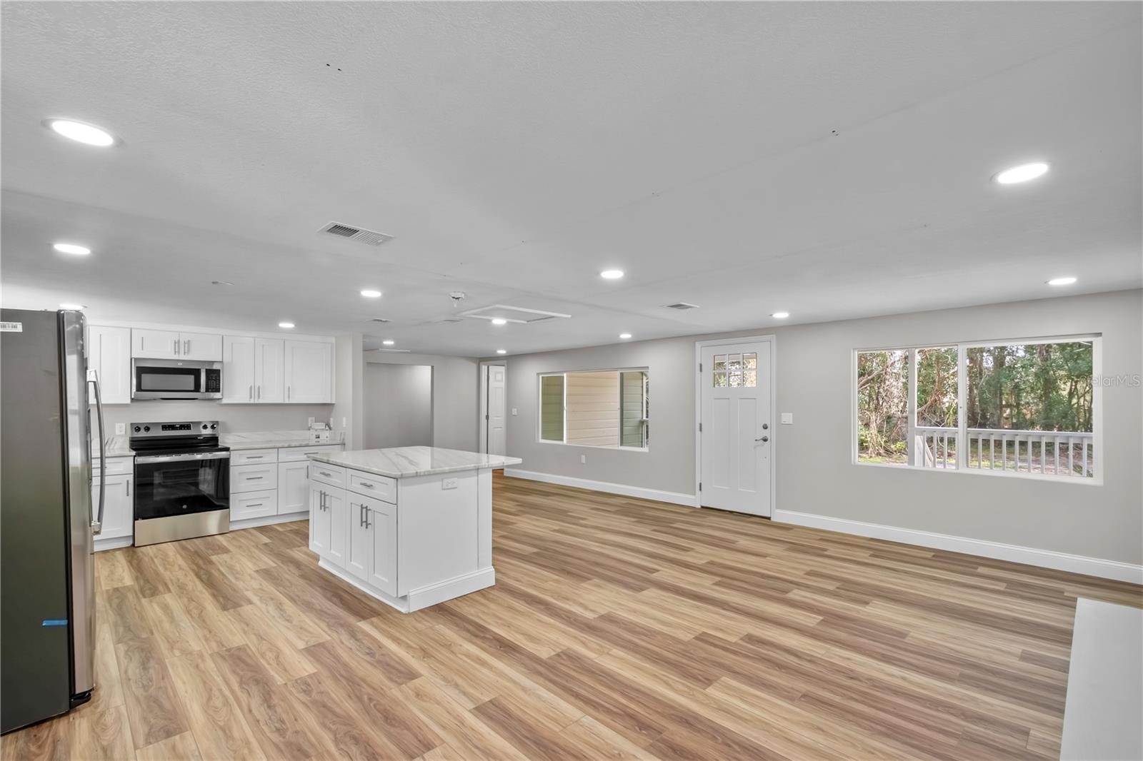 Image 15 of 43 For 674 State Road 21