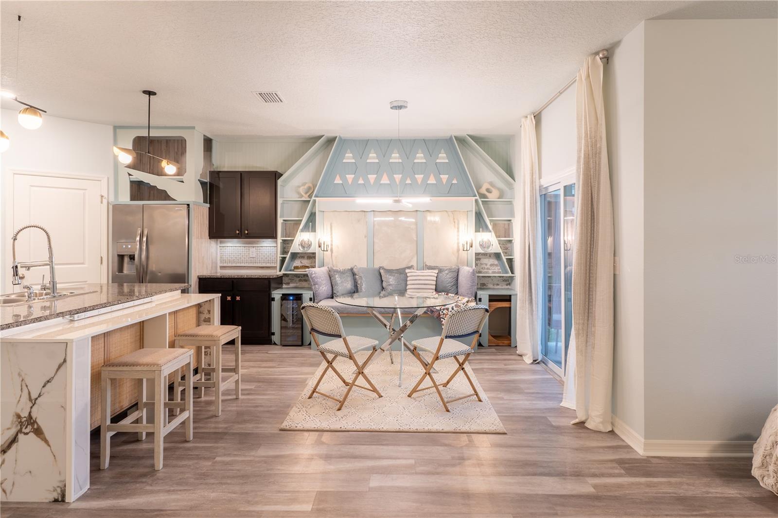 Image 4 of 29 For 5949 83rd Terrace