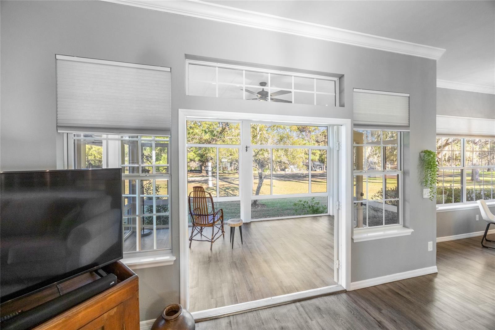 Image 12 of 70 For 6818 105th Avenue