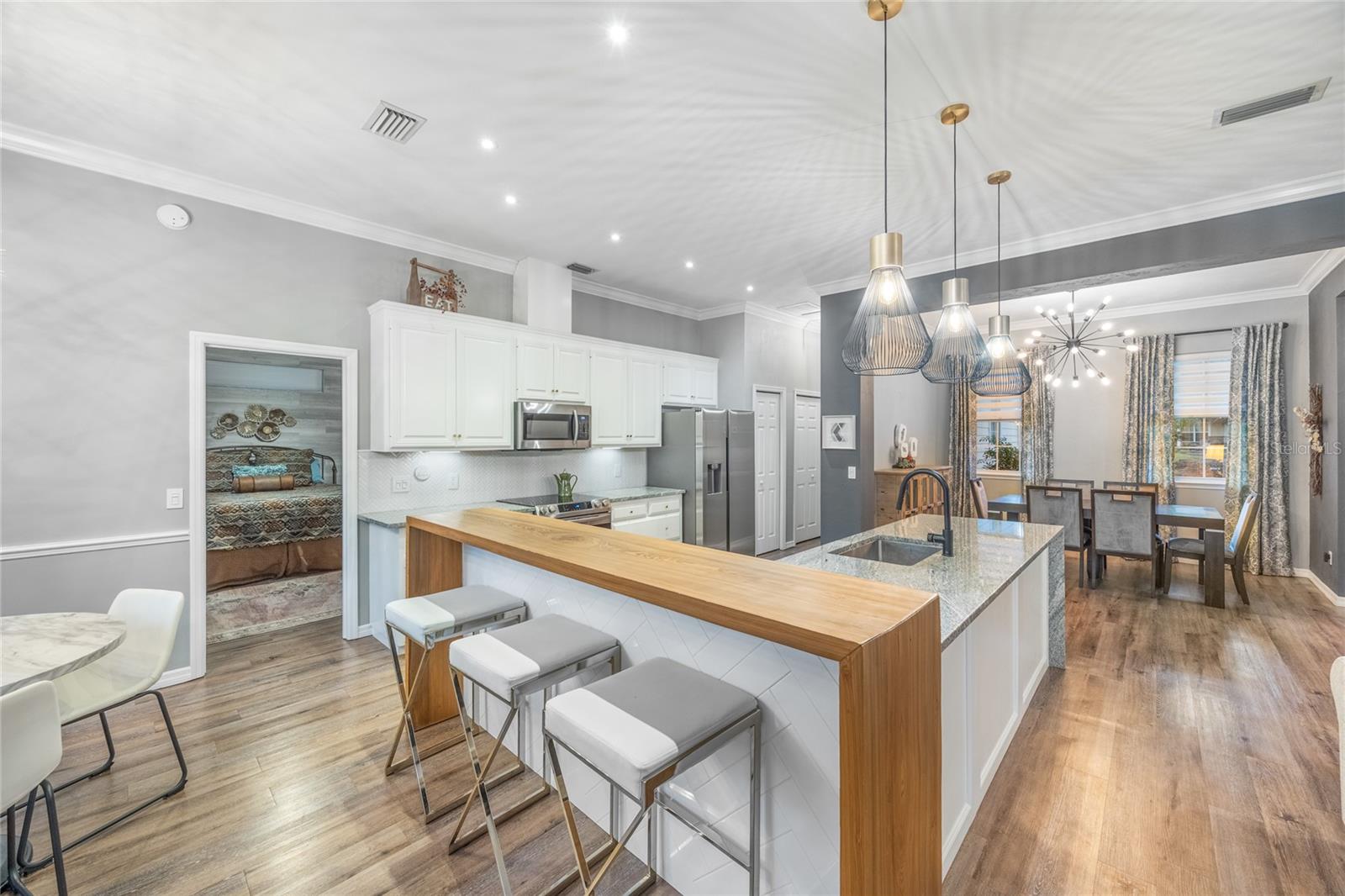 Image 17 of 70 For 6818 105th Avenue