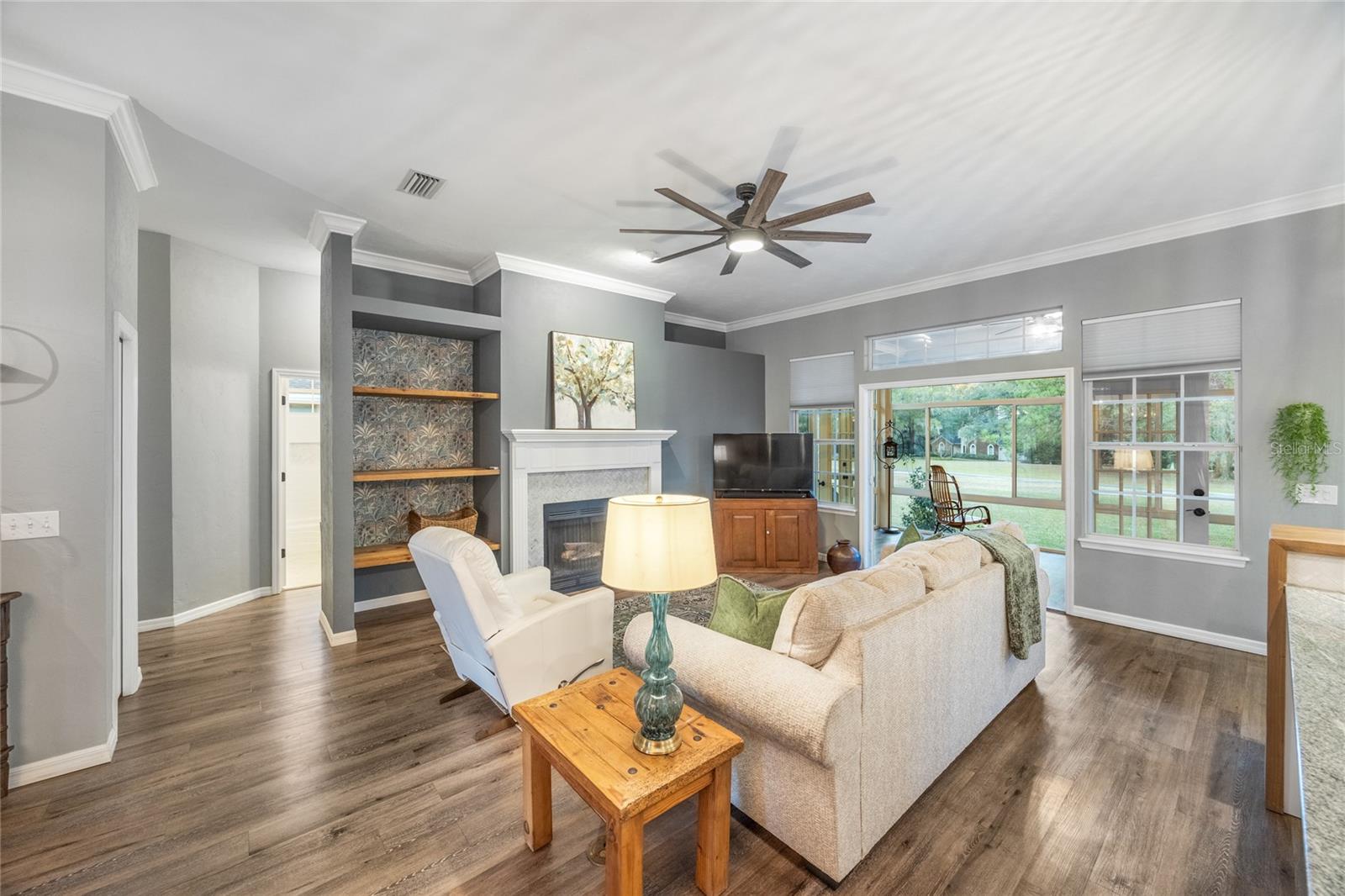 Image 8 of 70 For 6818 105th Avenue