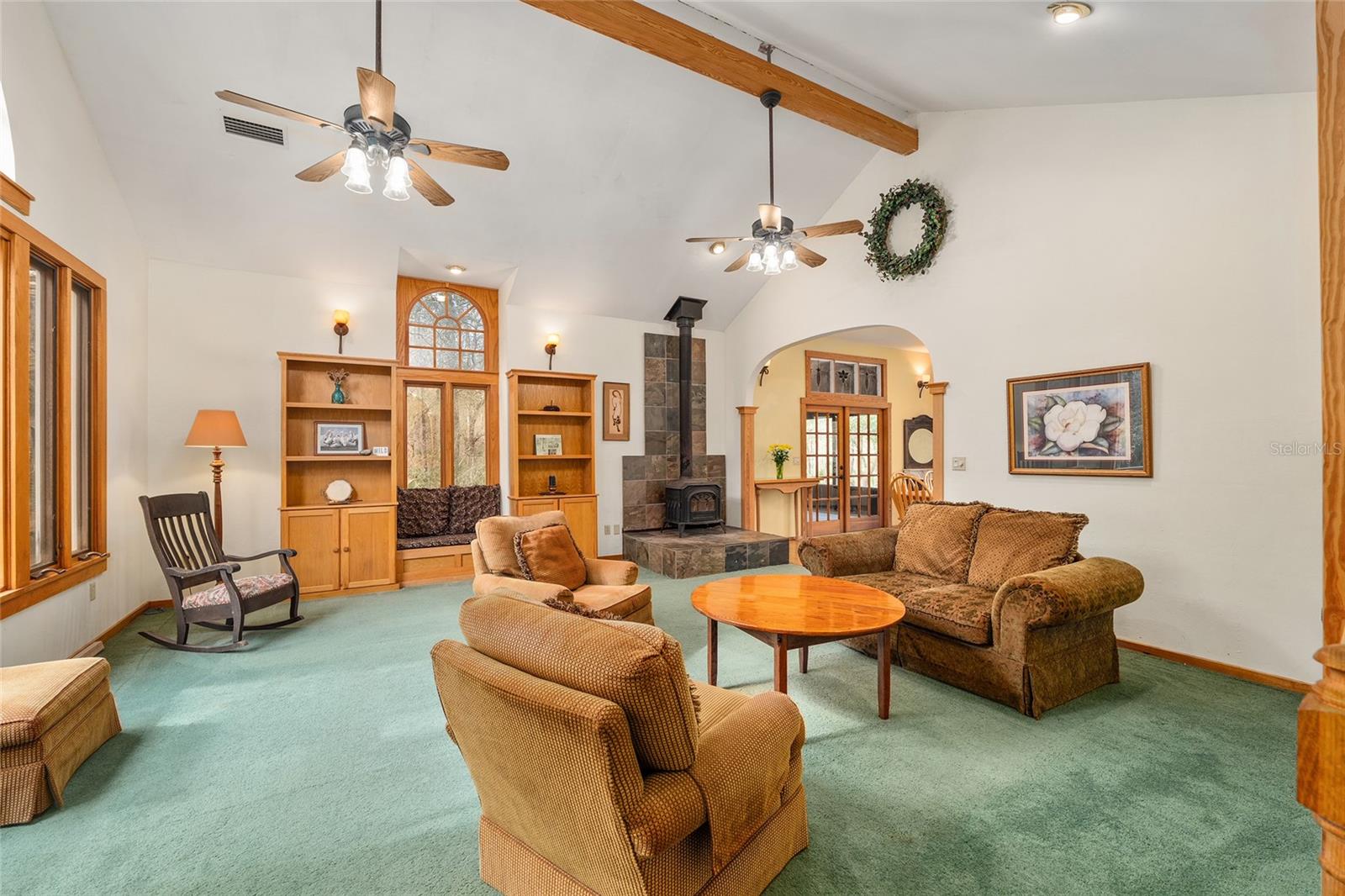 Image 17 of 88 For 21736 75th Avenue Road