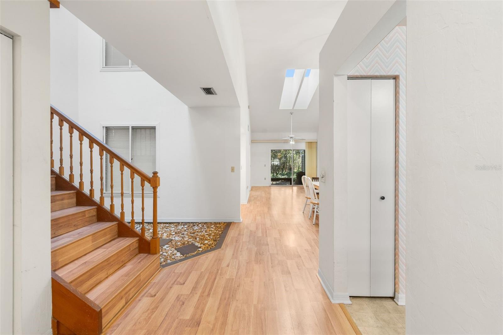 Image 14 of 29 For 815 51st Way 815