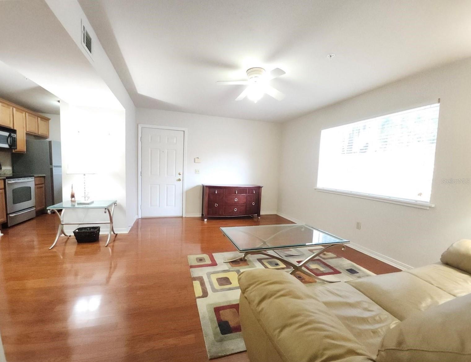 Image 6 of 27 For 2360 Archer Road 605