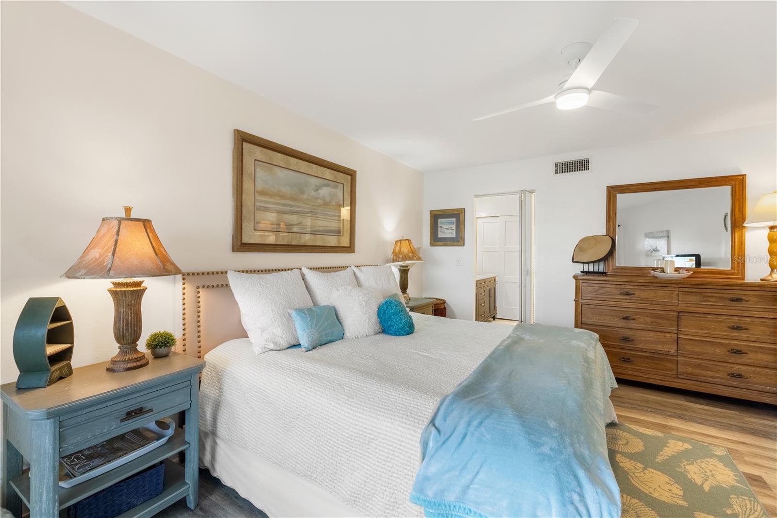 Image 10 of 41 For 205 Pacifica Vista Way 205