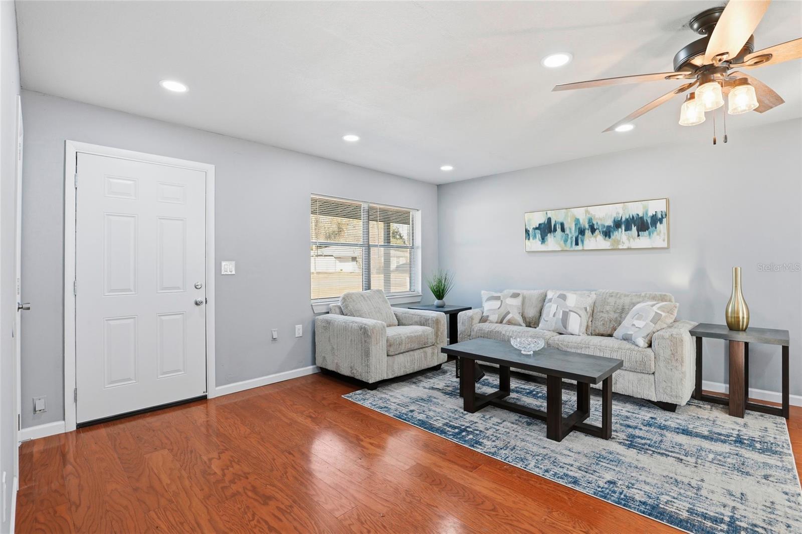 Image 5 of 26 For 1103 4th Avenue