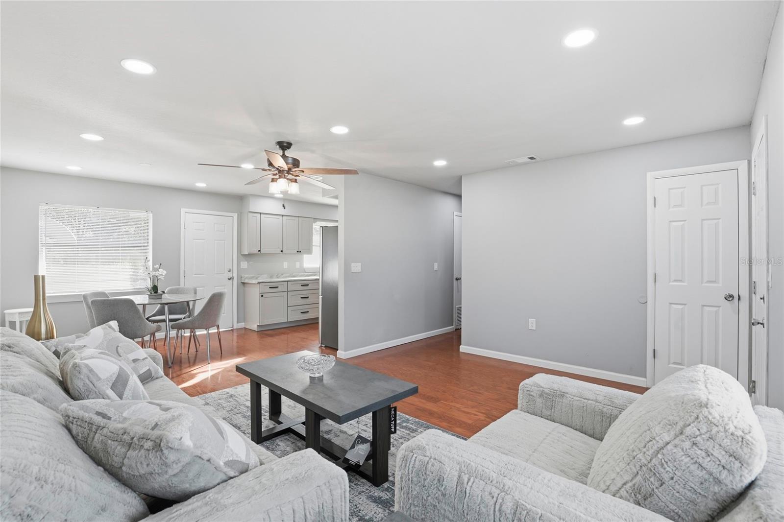 Image 9 of 26 For 1103 4th Avenue