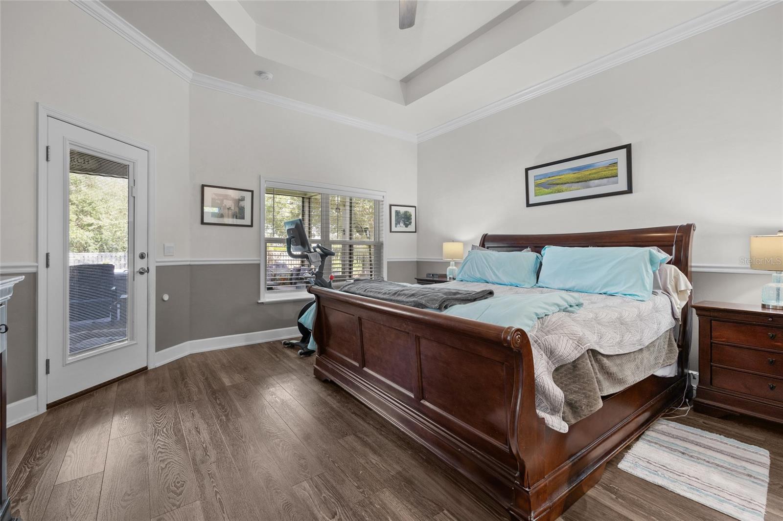 Listing photo id 13 for 13672 26th Avenue