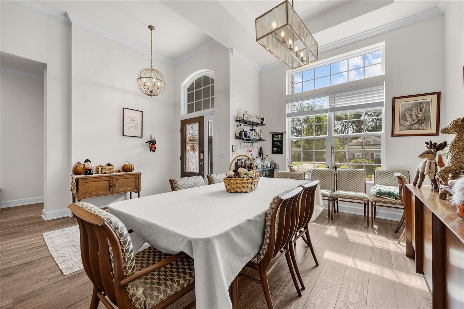 Listing photo id 2 for 13672 26th Avenue