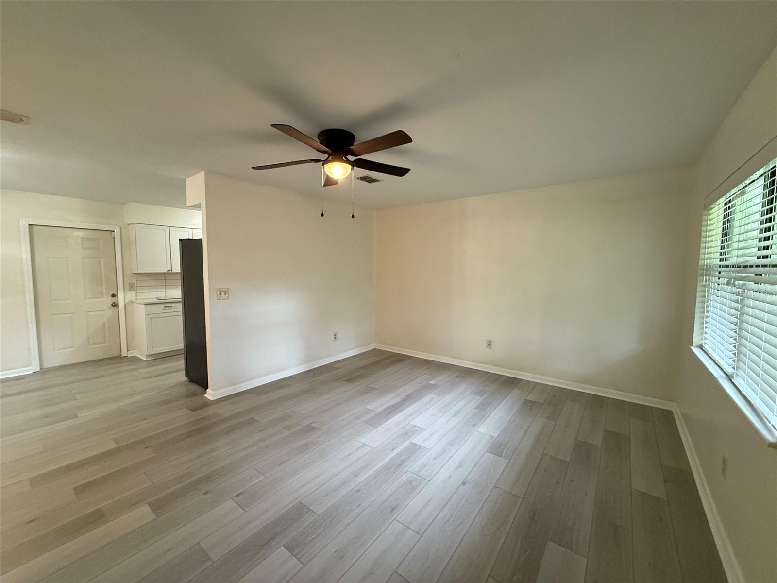 Image 2 of 41 For 15615 138th Drive