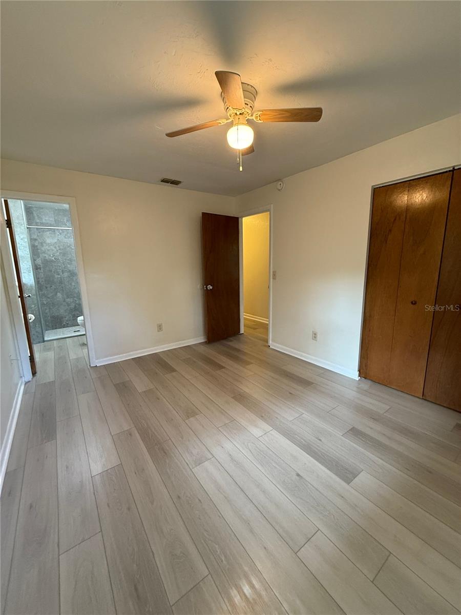 Image 34 of 41 For 15615 138th Drive