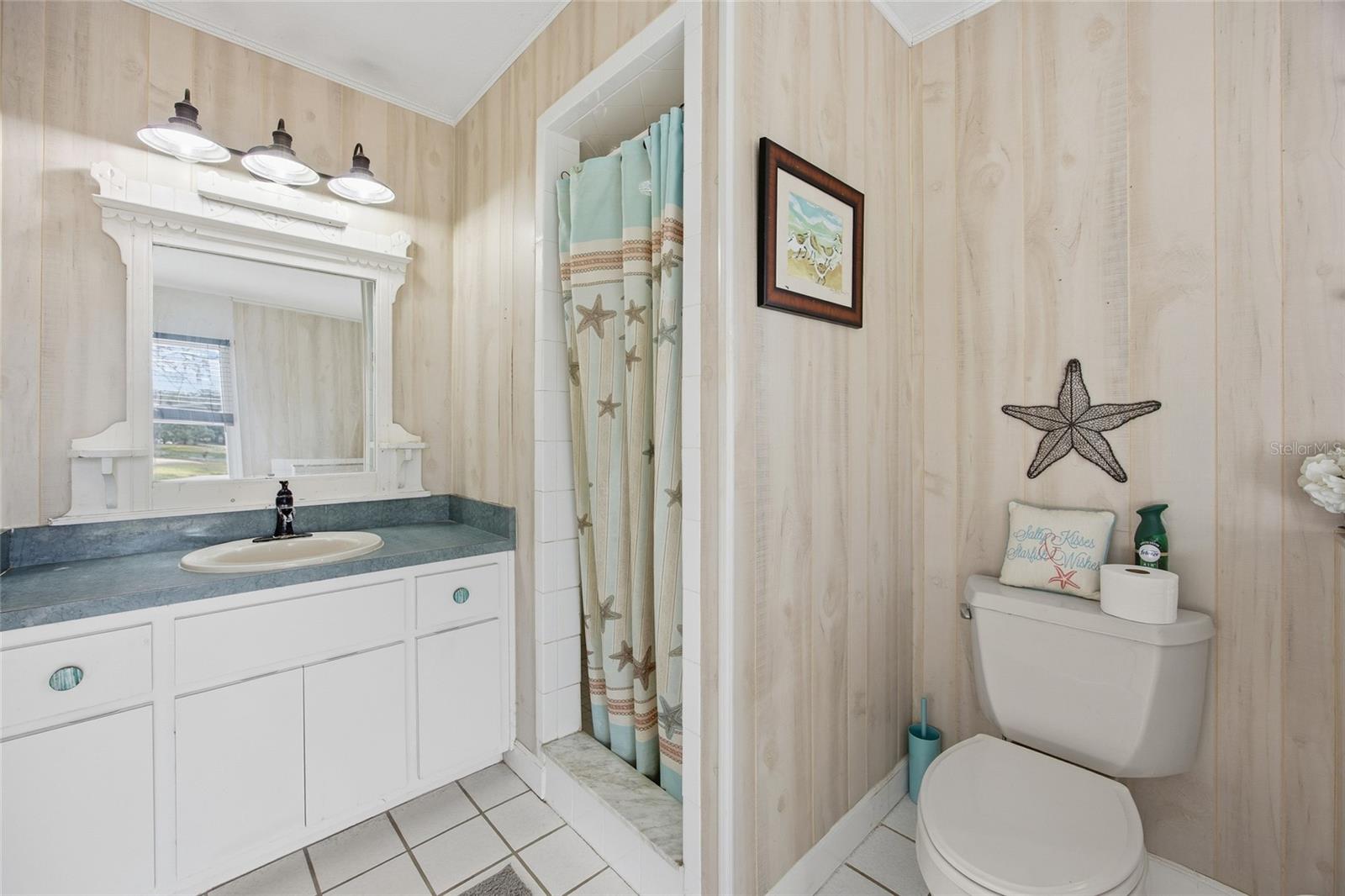 Image 28 of 59 For 10400 101st Avenue Road