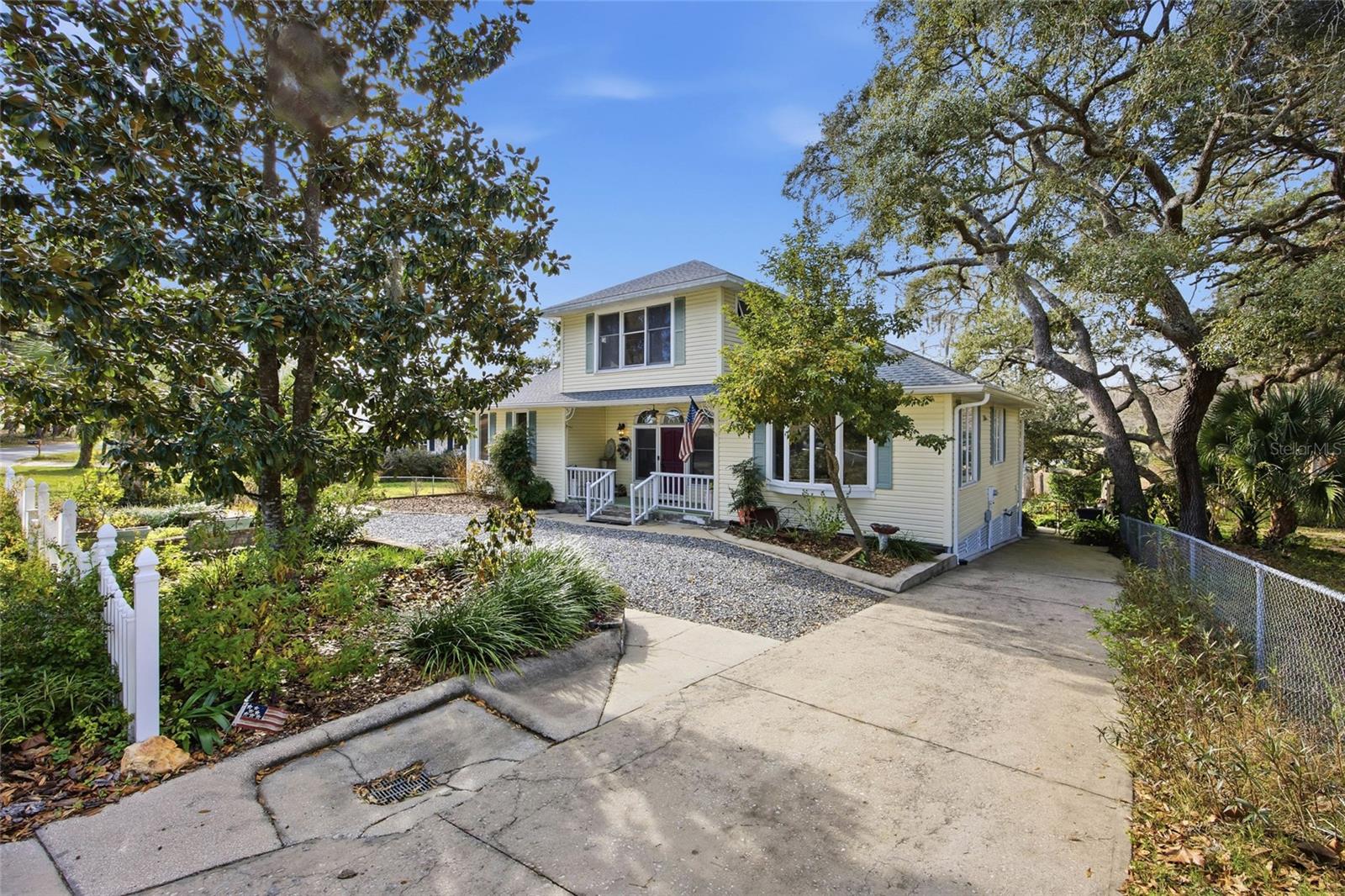 Image 4 of 59 For 10400 101st Avenue Road