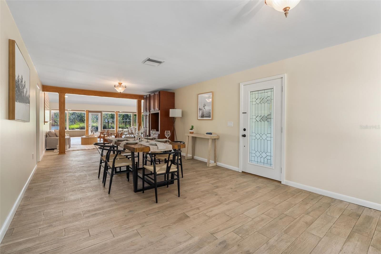 Listing photo id 4 for 900 Snug Harbor Road