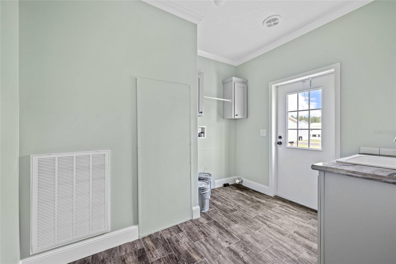 Image 14 of 15 For 1065 County Road 125