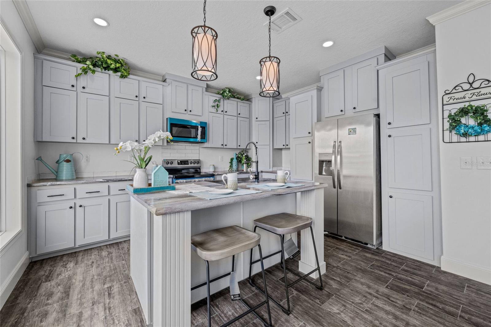 Image 7 of 15 For 1065 County Road 125