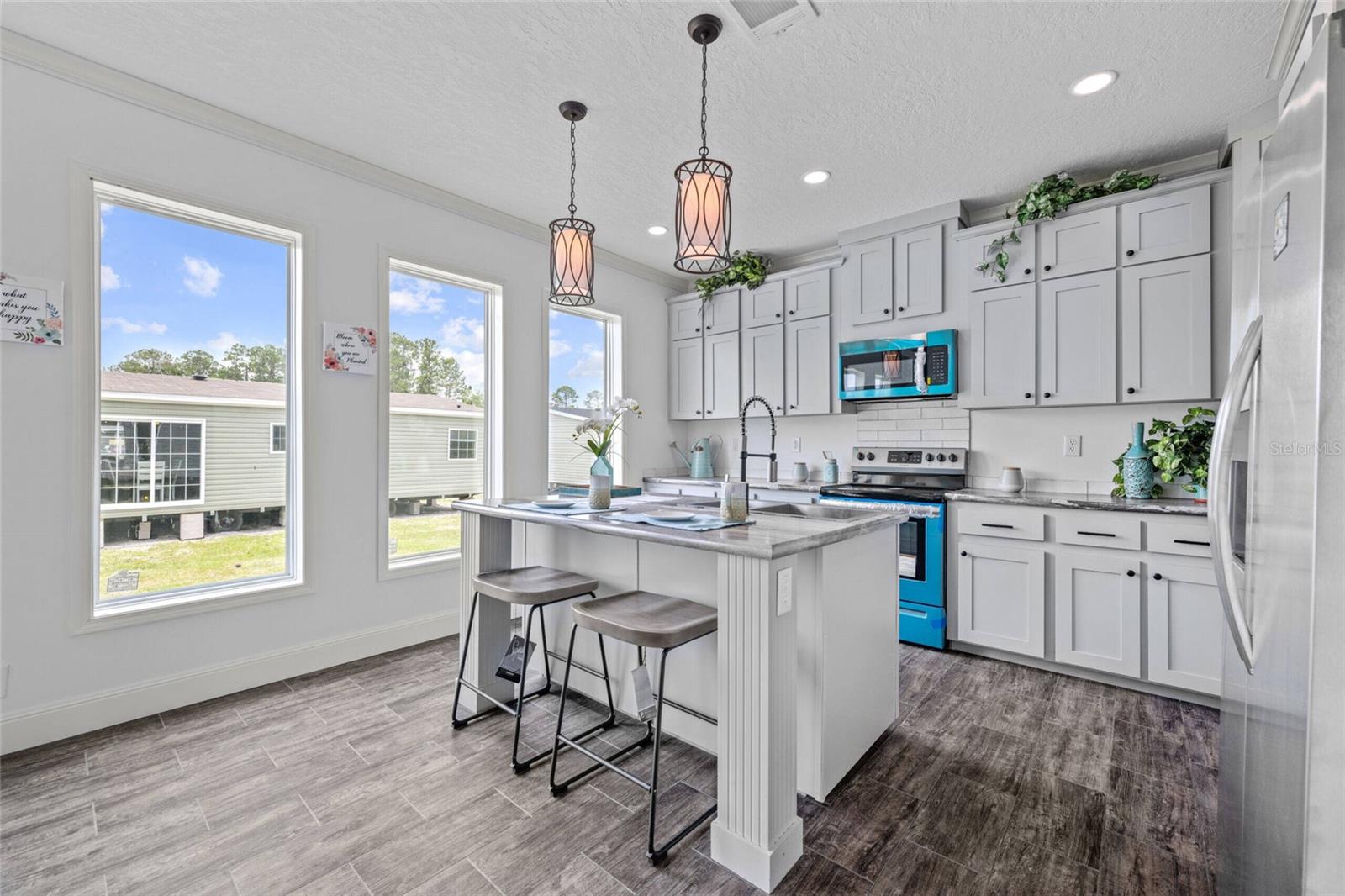 Image 8 of 15 For 1065 County Road 125