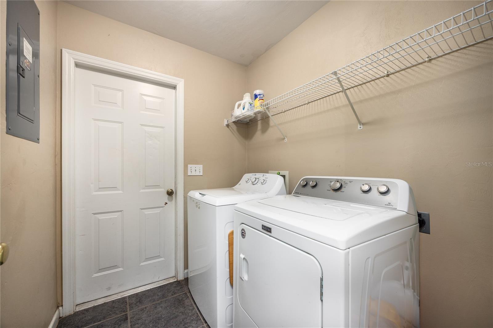 Image 12 of 60 For 23582 3rd Avenue