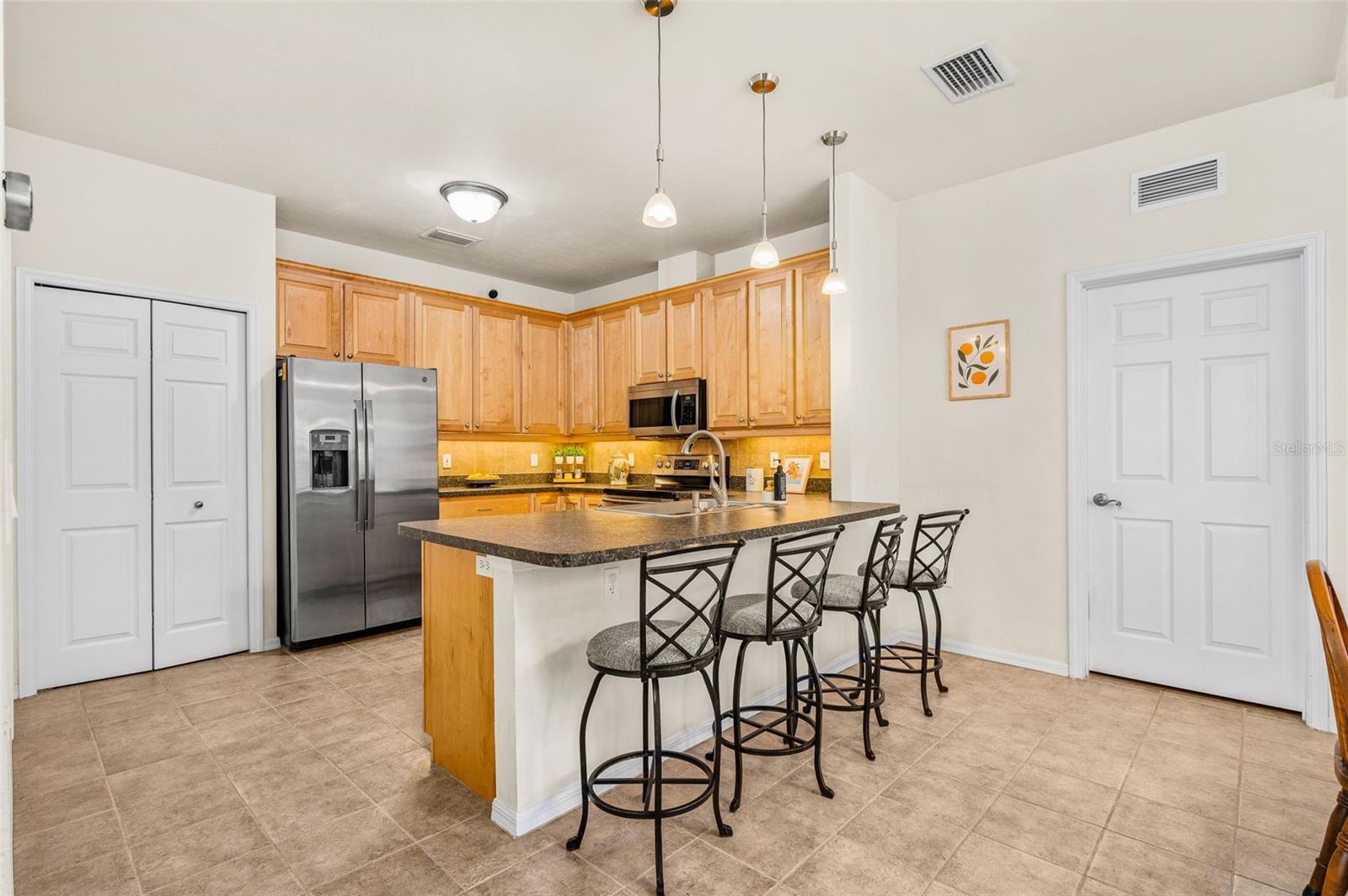 Image 11 of 50 For 11550 17th Place