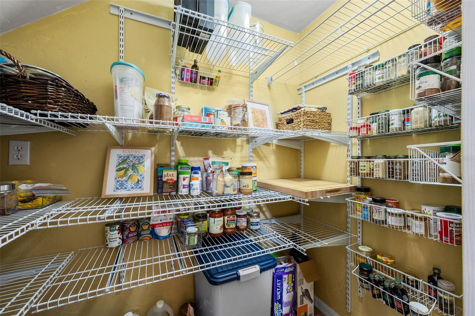 Image 16 of 50 For 11550 17th Place