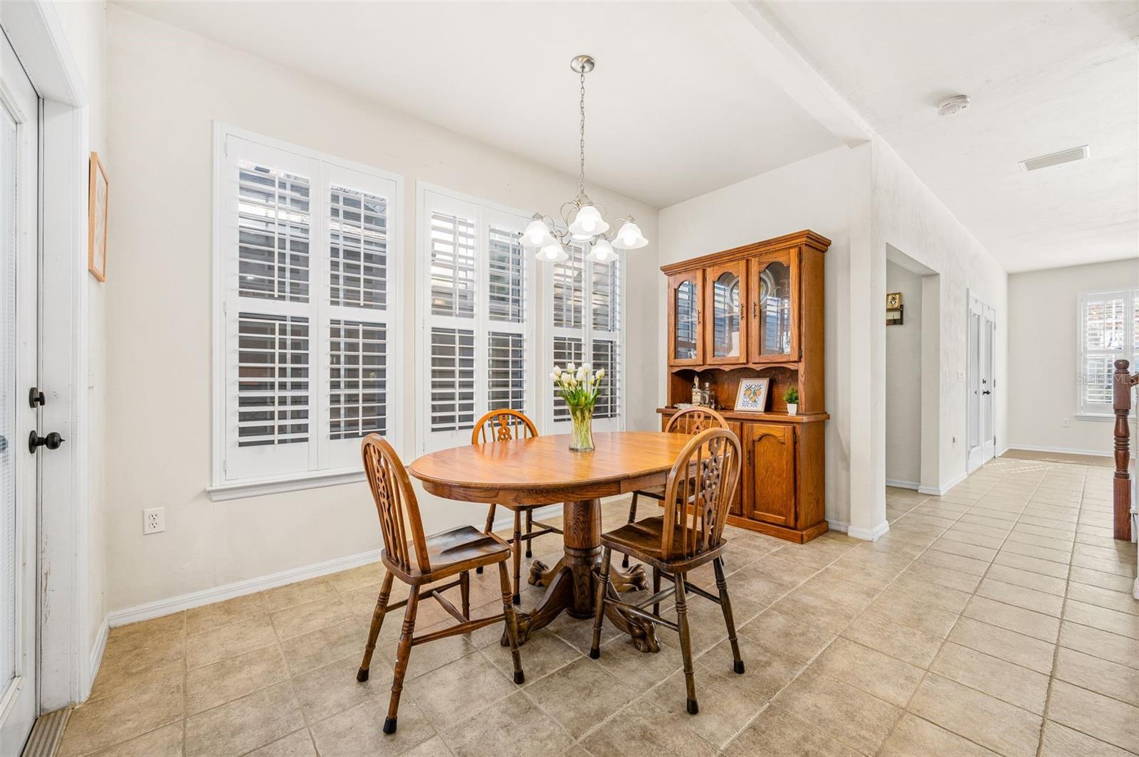 Image 18 of 50 For 11550 17th Place