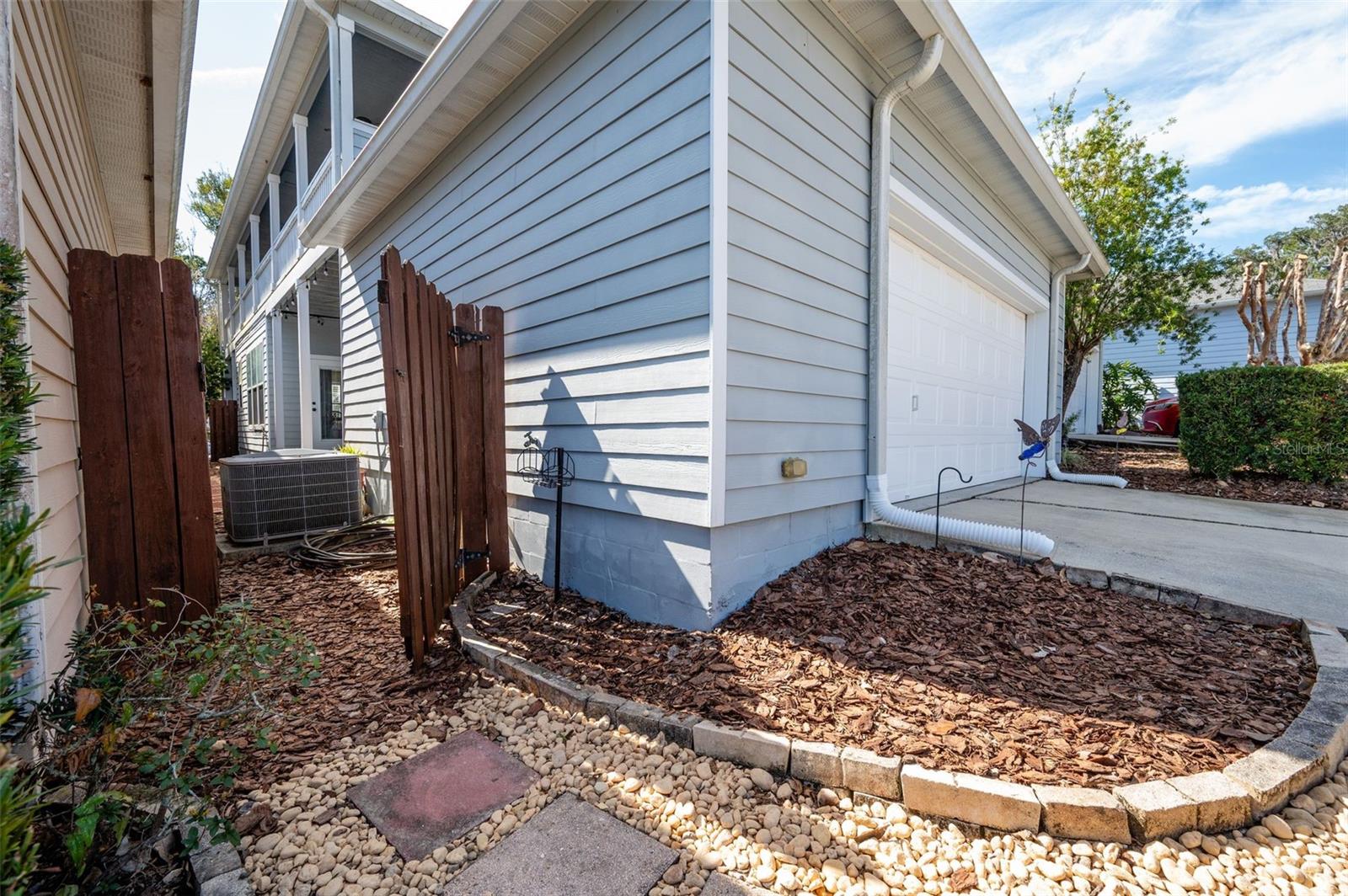 Image 46 of 50 For 11550 17th Place