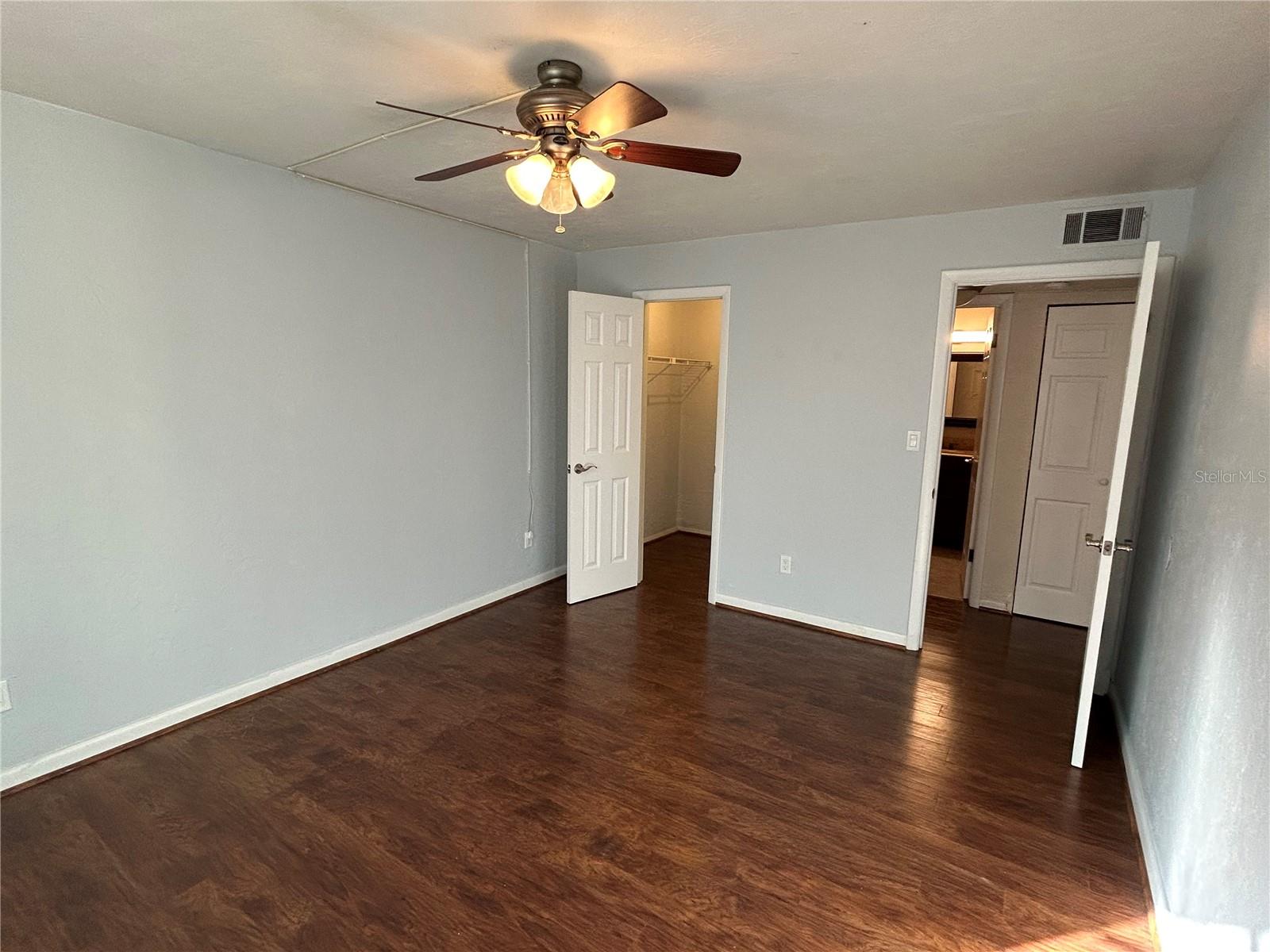 Image 10 of 12 For 1015 9th Street B-2