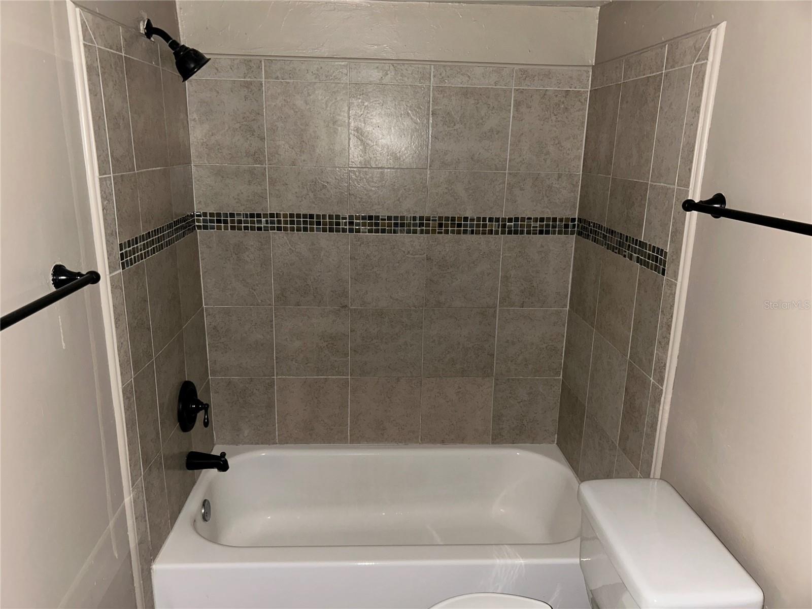 Image 12 of 12 For 1015 9th Street B-2