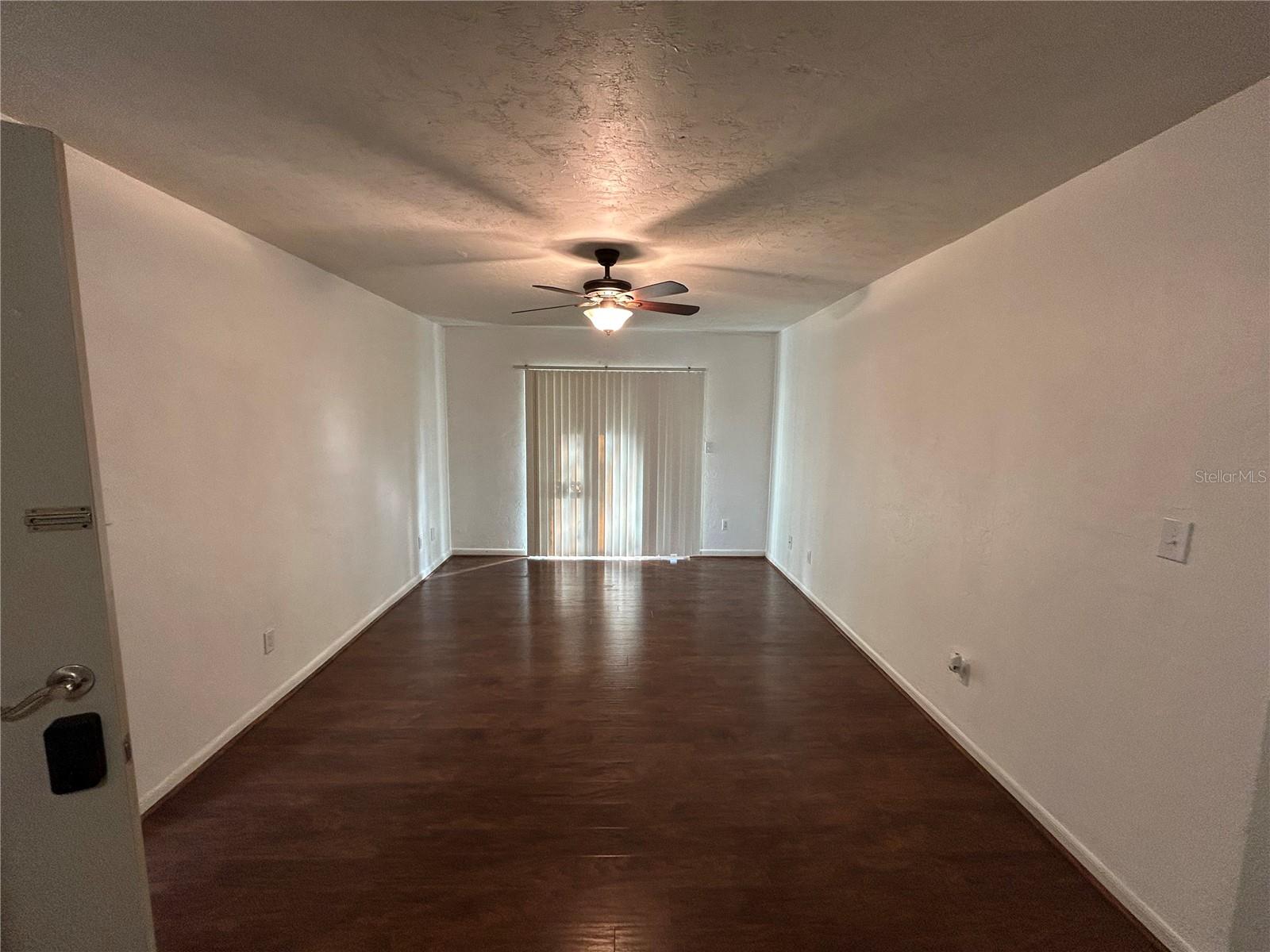 Image 6 of 12 For 1015 9th Street B-2