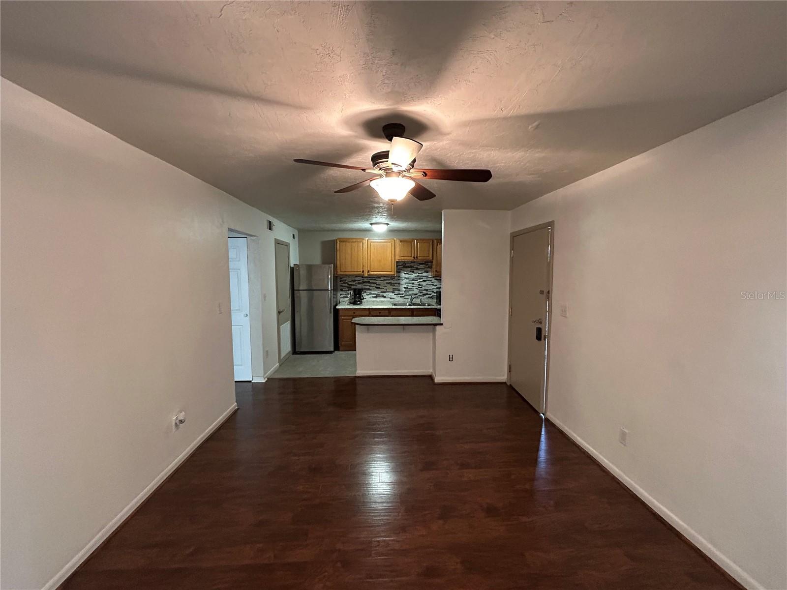 Image 7 of 12 For 1015 9th Street B-2