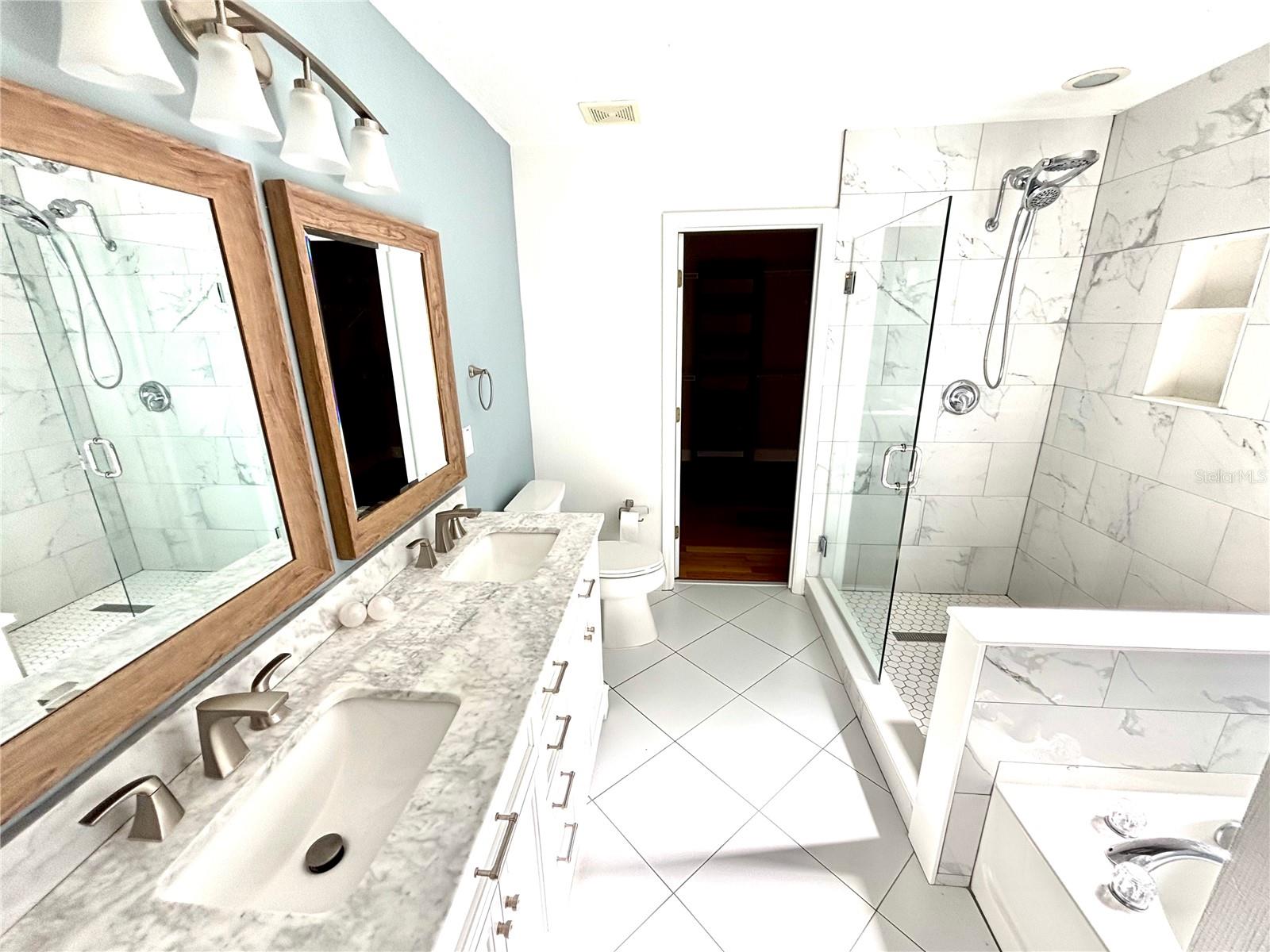 Image 15 of 32 For 10812 Tilston Point