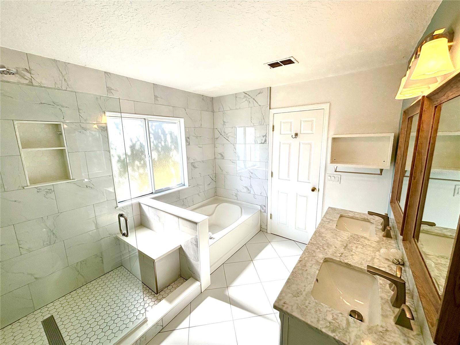 Image 16 of 32 For 10812 Tilston Point