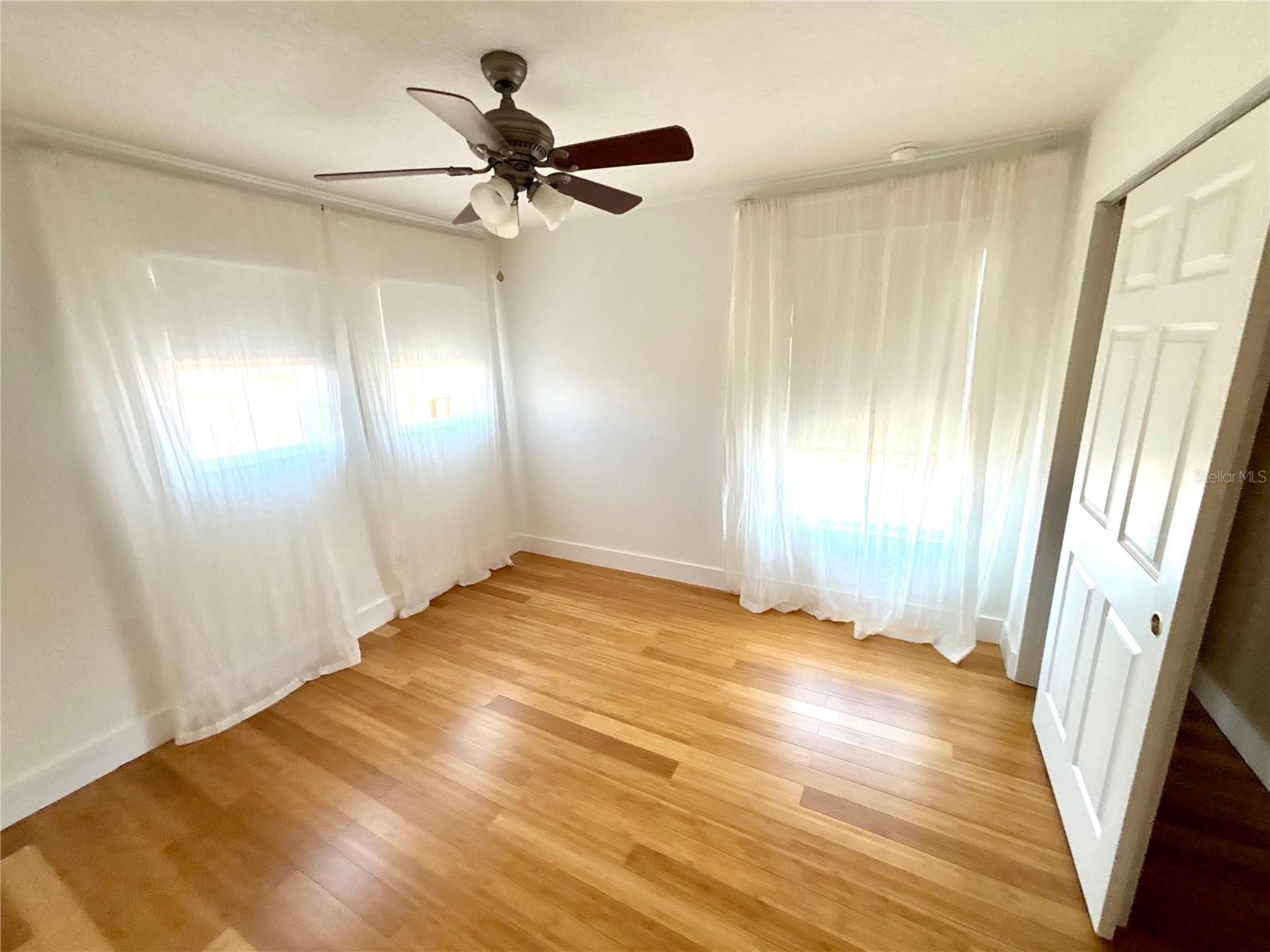 Image 25 of 32 For 10812 Tilston Point