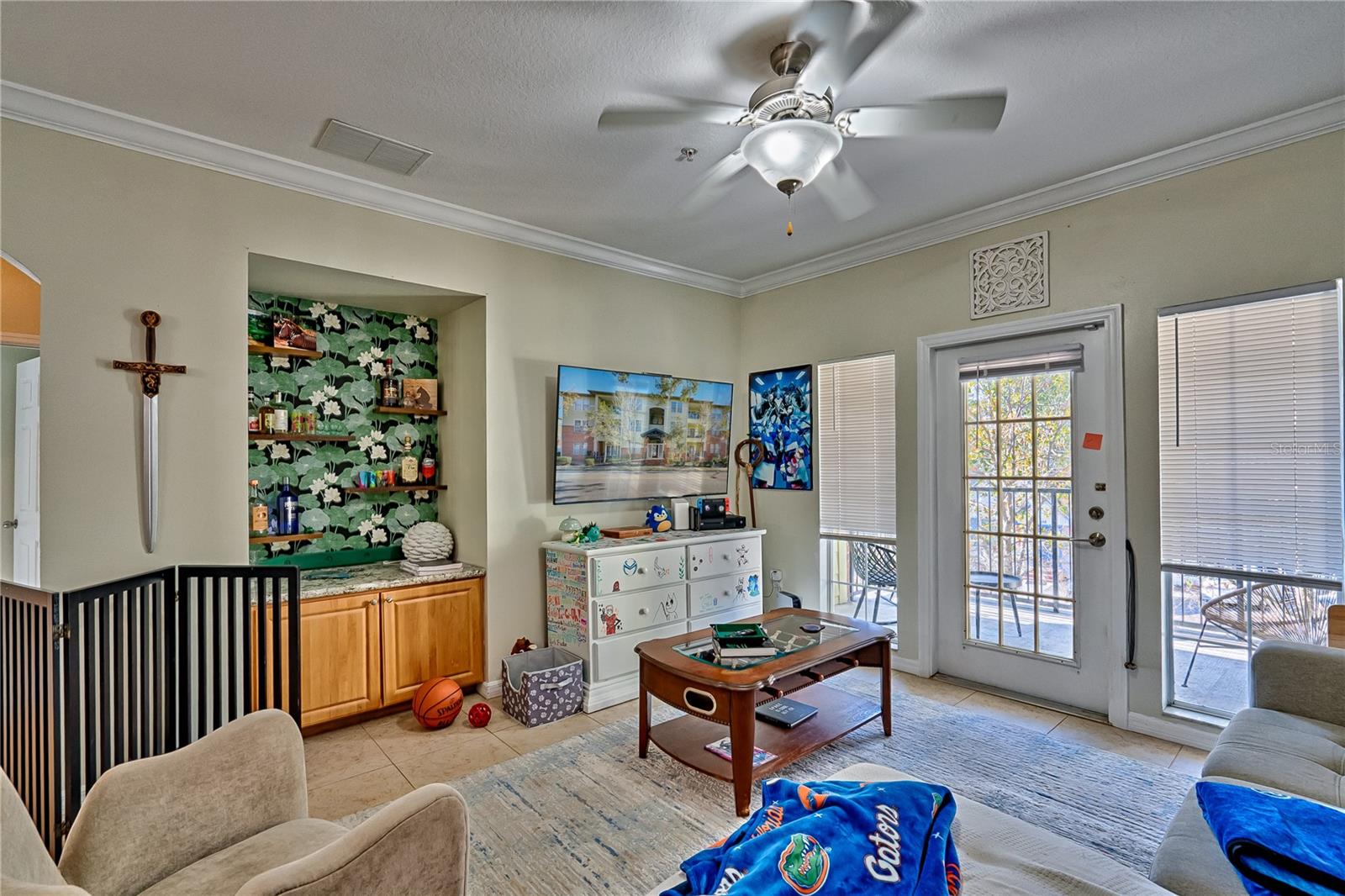 Image 11 of 20 For 1245 9th Road 201