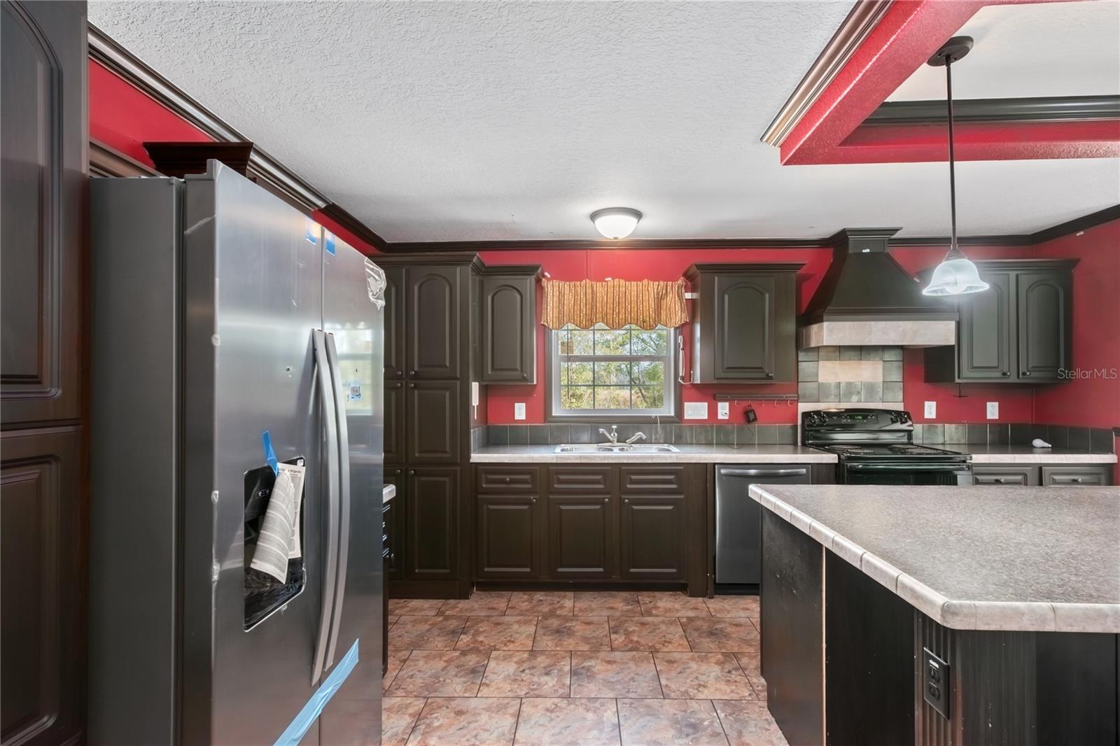 Image 17 of 33 For 20606 51st Lane