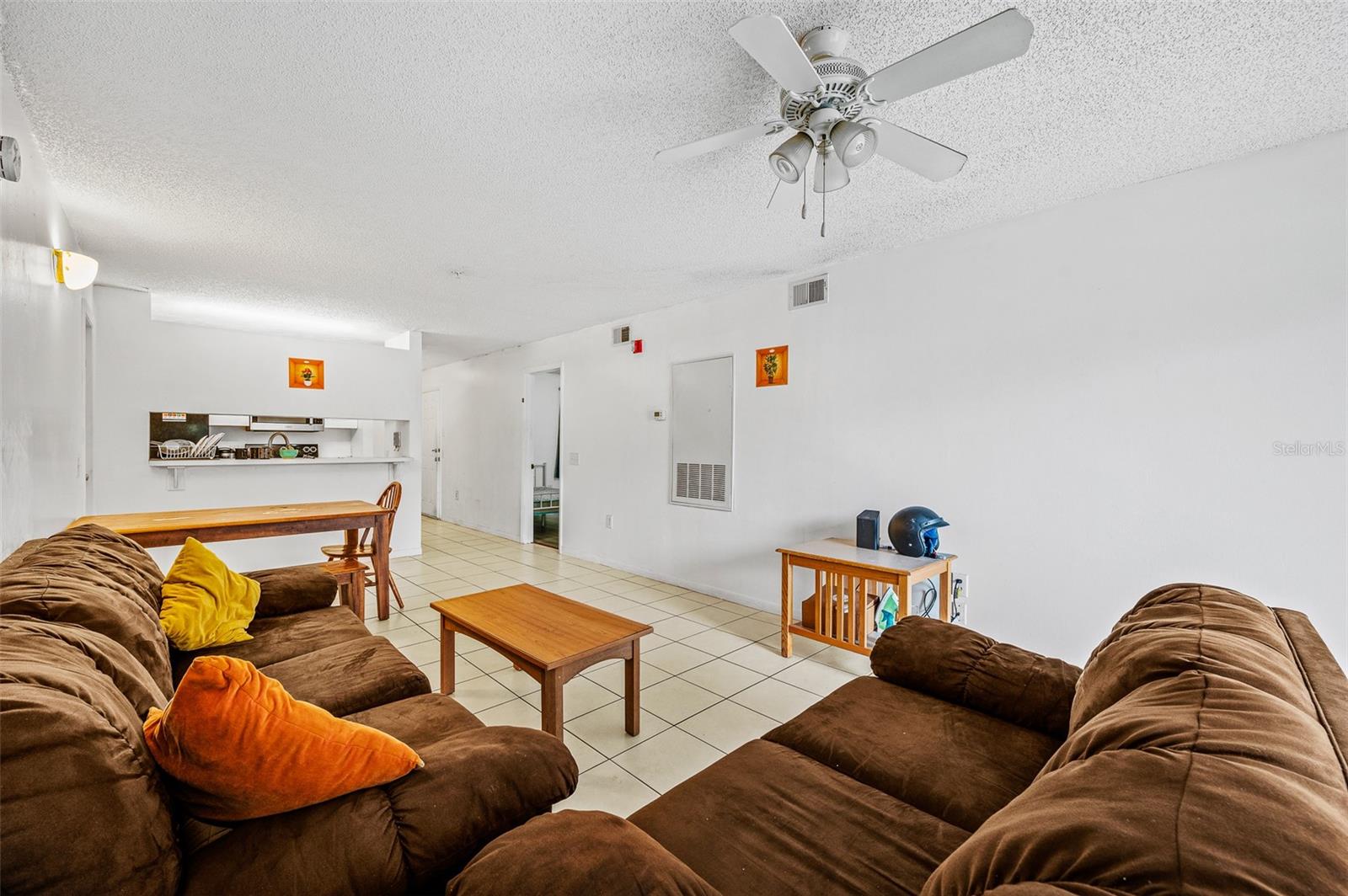 Image 5 of 22 For 3921 34th Street 208