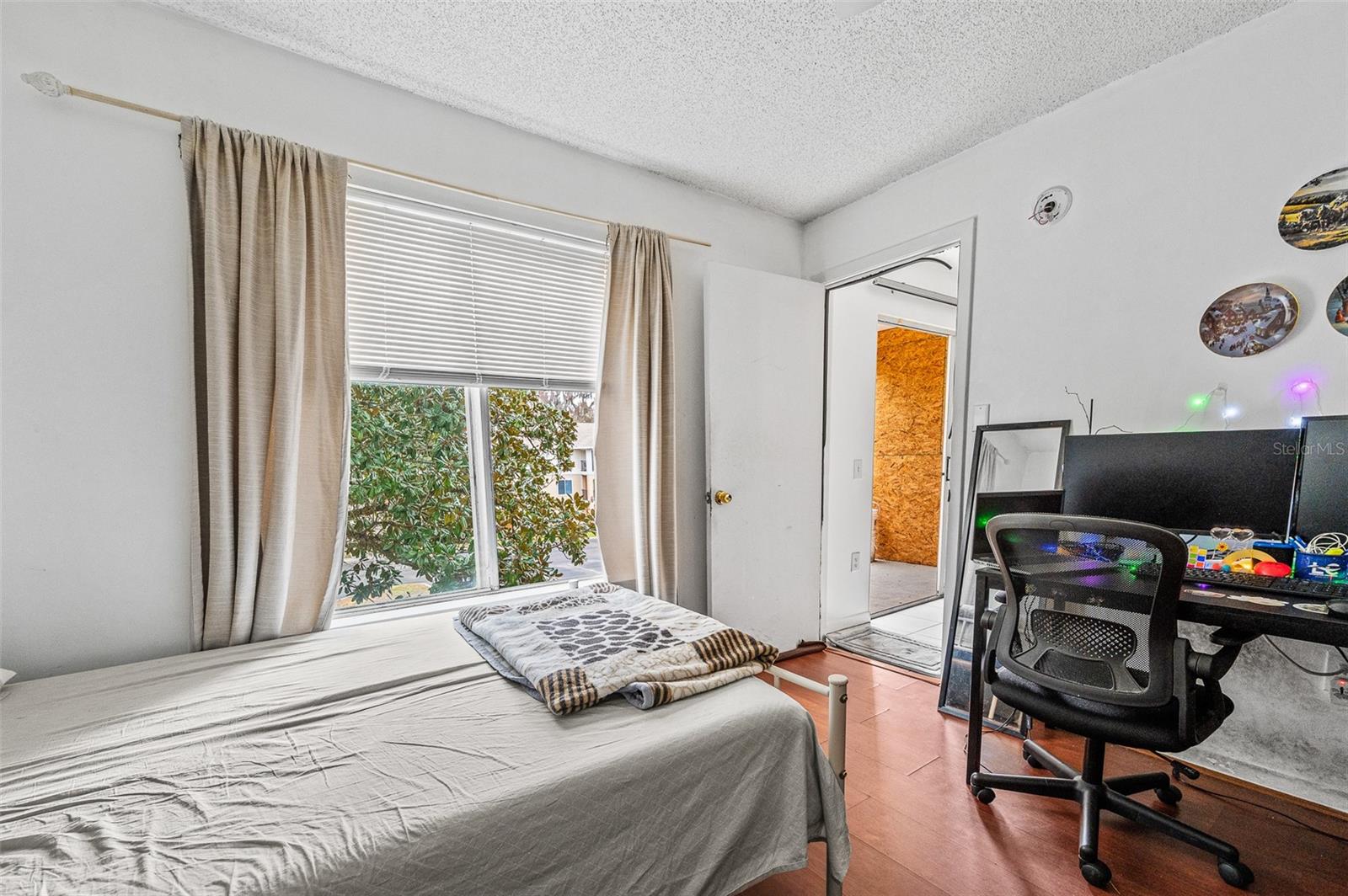 Image 9 of 22 For 3921 34th Street 208