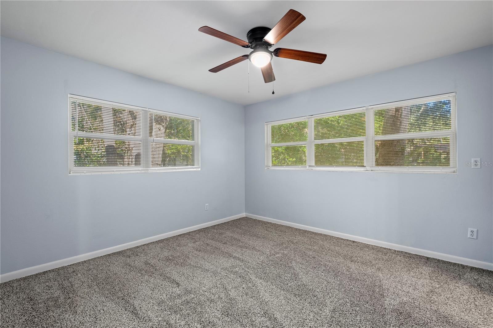 Image 16 of 20 For 123 26th Street