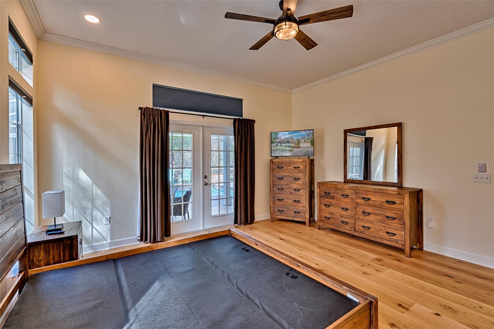 Image 18 of 65 For 10015 62nd Lane