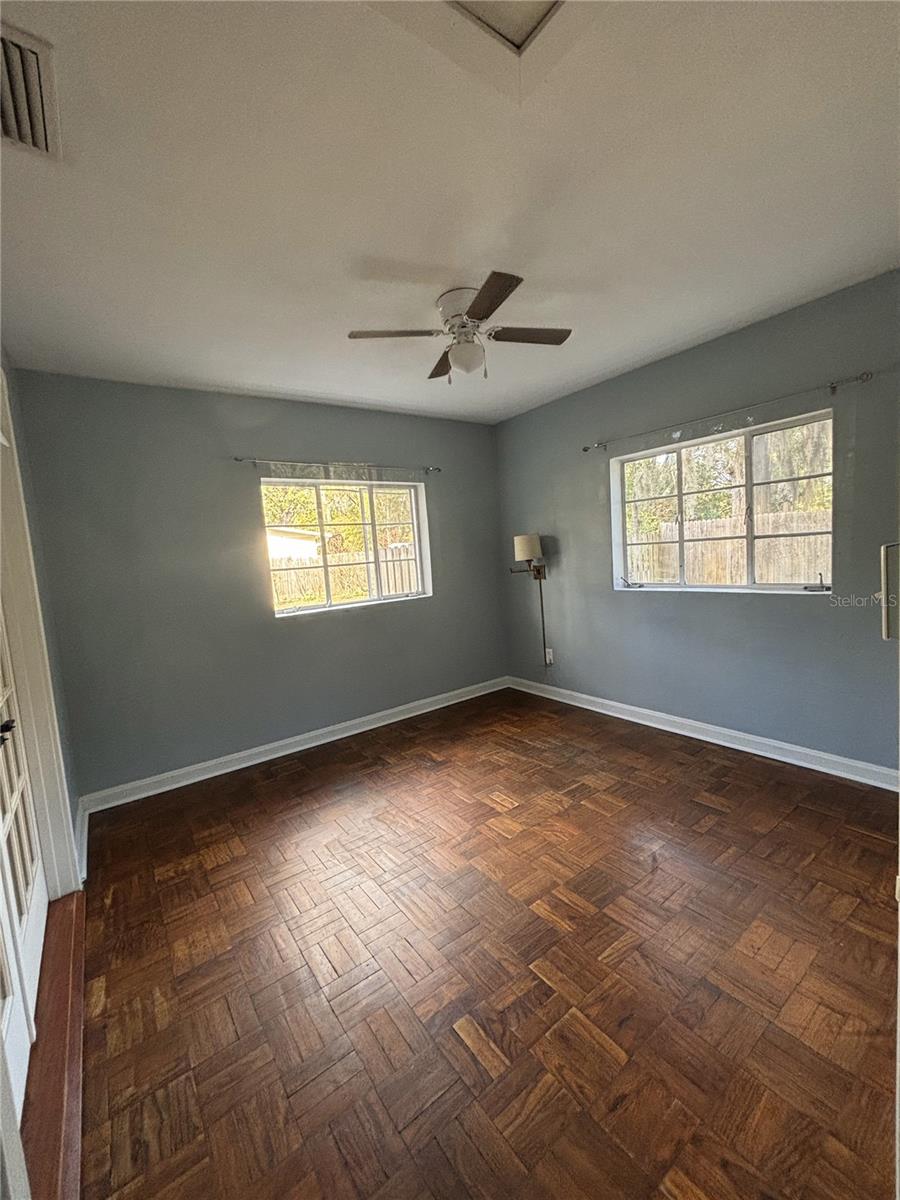 Image 10 of 33 For 726 34th Avenue