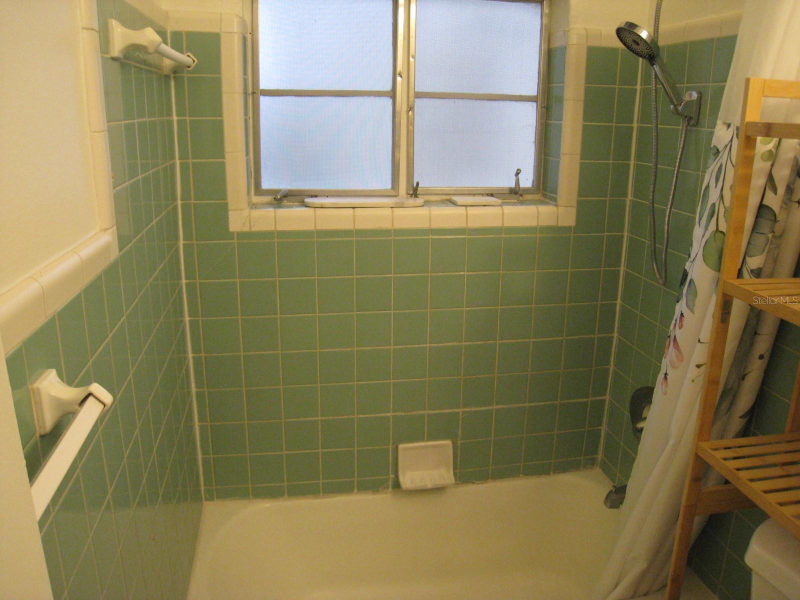 Image 28 of 33 For 726 34th Avenue