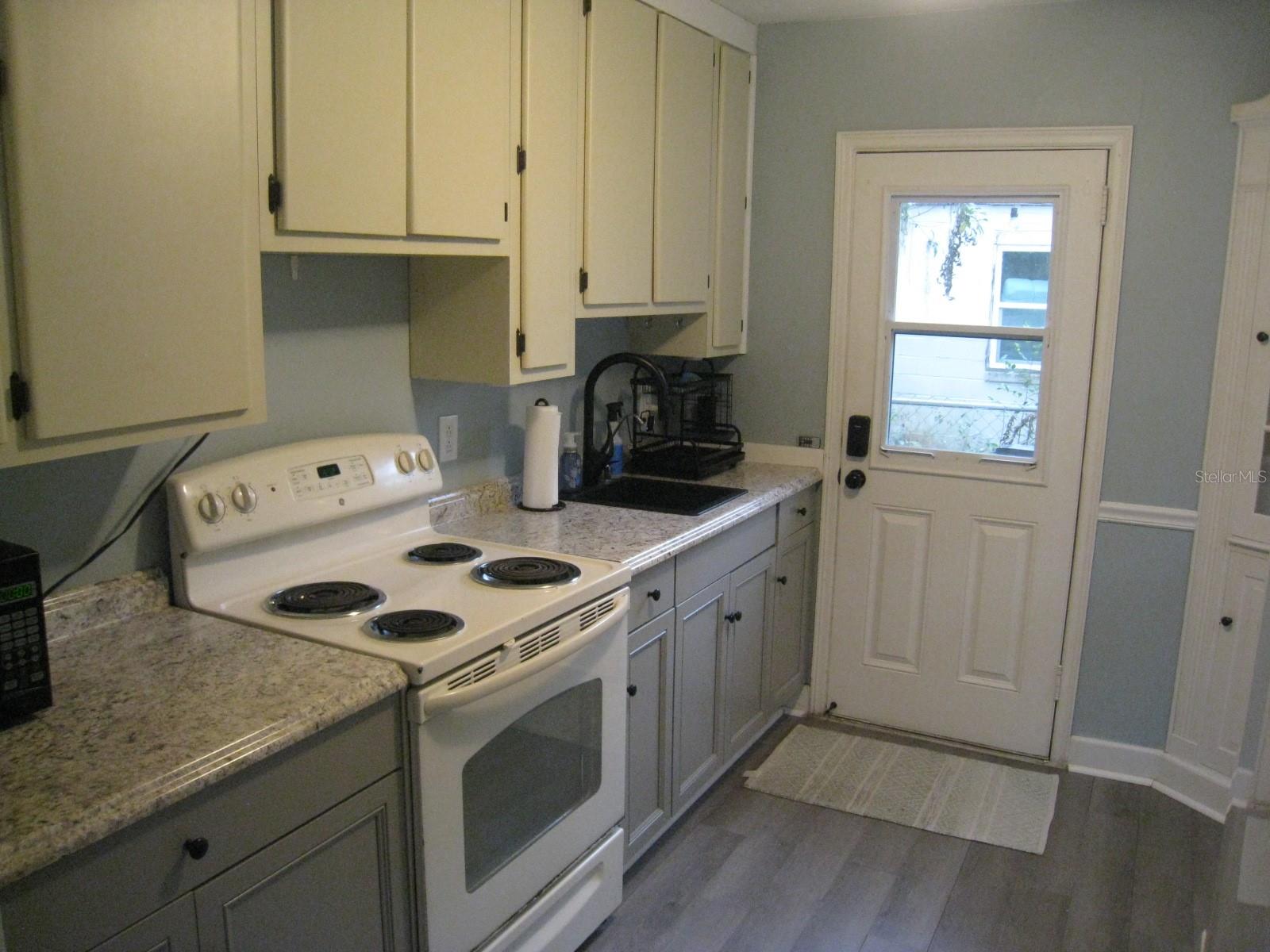 Image 29 of 33 For 726 34th Avenue