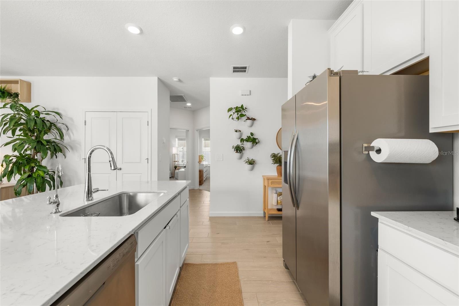 Image 10 of 41 For 480 4th Street